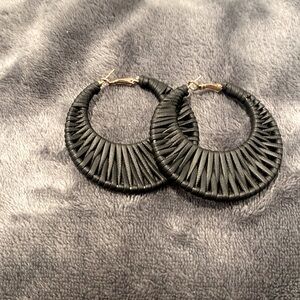 Very cool Hoop Earrings Black leather like weave